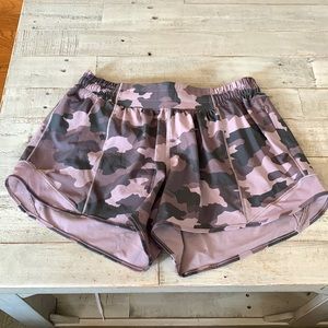 Lululemon hotty hot shorts